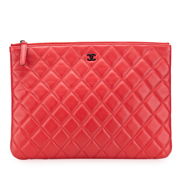 Pre-Loved Chanel Medium Quilted Lambskin O Case Clutch